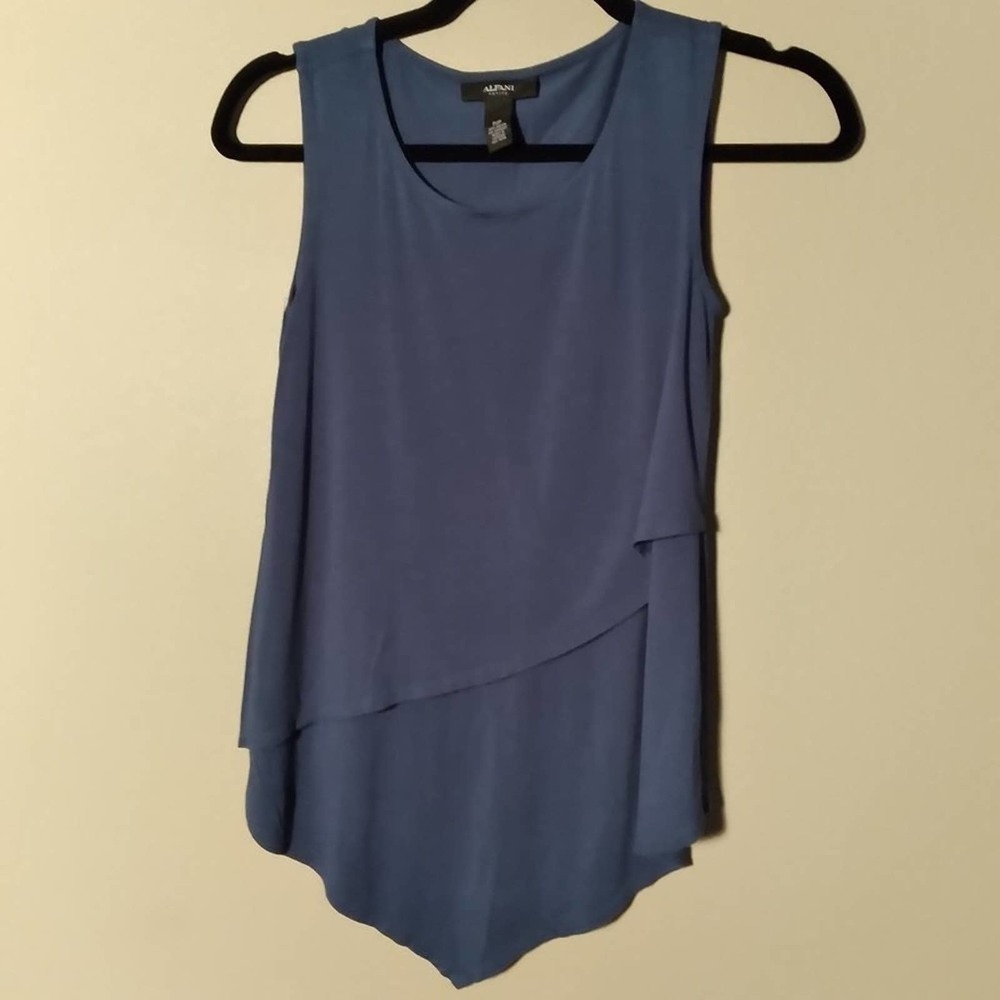 Alfani Navy Blue Tiered Sleeveless Blouse Size Small - Picture 1 of 7